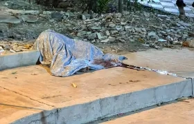 La víctima mortal quedó muerta en el lugar de los hechos. 