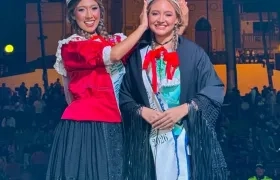 Isabela Fernández , reina nacional del torbellino