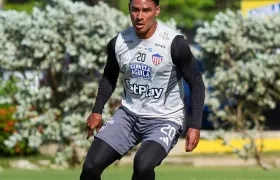 Jannenson Sarmiento, volante de Junior.
