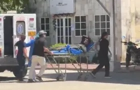 Un militar herido llegando al hospital de Pelaya