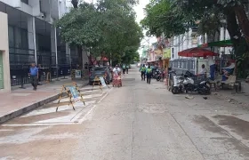Recuperación de zonas de circulación en los alrededores de la URI de la calle 41 .
