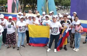 Víctimas, familiares y organizaciones de derechos humanos.