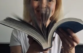 Poeta Cecile Coulon.