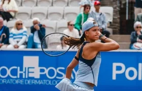La antioqueña Emiliana Arango durante su juego contra la barranquillera María Paulina Pérez.