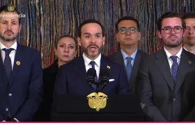 Abelardo De La Espriella al final del Consejo de Ministros