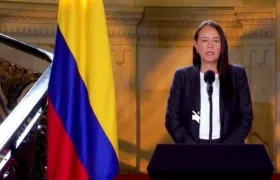  Angela María Mora Soto