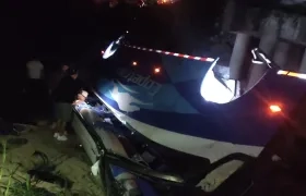 Bus accidentado en carreteras del Cesar. 