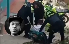Momento de la agresión contra Donovan Balanta Paz.