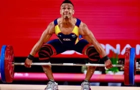 Duván Ferrer, medalla de oro en levantamiento de pesas 60 kg.