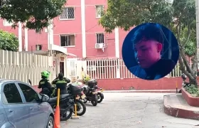 Hans Xavier Cuesta Sánchez / Conjunto residencial 'Los Cocos'.