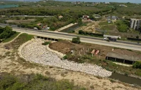 Imagen aérea del arroyo León después de las lluvias registradas el pasado lunes.