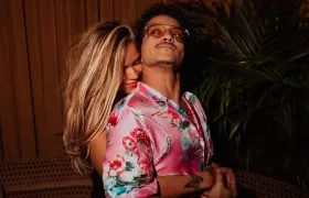Karol G y Bruno Mars.