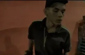 El delincuente que quedó grabado en cámaras de seguridad. 