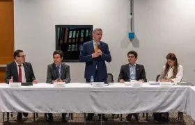 El Ministerio de Hacienda y Crédito Público, Miguel Gómez.