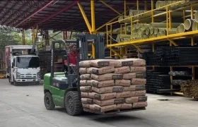 Materiales de construcción enviados por el Distrito a la ciudad de Pereira.