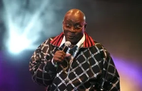 Mighty Sparrow, cantante de caalipso originario de Trinidad y Tobago.