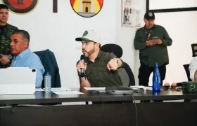 El Ministro de Defensa, Jorge Mora y el Presidente Abelardo De La Espriella.