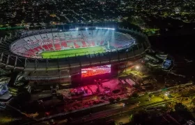 La nueva pantalla del estadio Metropolitano.