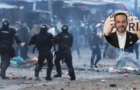Imagen de protesta y del Presidente Abelardo De La Espriella.
