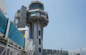 Torre de control del Aeropuerto Ernesto Cortissoz.