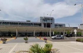 Fachada del Aeropuerto Internacional Ernesto Cortissoz.