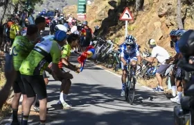 El colombiano Santiago Buitrago durante la decimonovena etapa de la Vuelta a España.