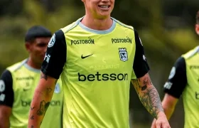 James Rodríguez realizó este viernes su primer entrenamiento con Nacional.