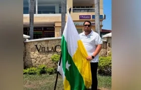 El Alcalde de  Puerto Colombia, Plinio Cedeño Gómez.