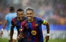 El brasileño Raphinha fue la gran figura del Barcelona ante el Feyenoord.