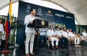 Abelardo De La Espriella en el lanzamiento de la ruta Montería - Ciudad de Panamá