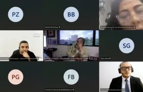 Aspecto de la audiencia de este viernes donde se revocó la restitución de derecho a Silvia Gette. 