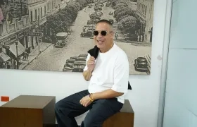 El artista cubano, Issac Delgado durante su visita a Barranquilla.