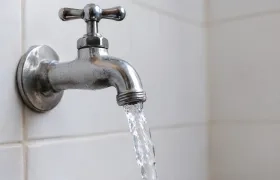 El programa del mínimo vital de agua beneficiará a estratos 1, 2 y 3, previamente focalizados.