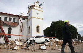 Iglesia afectada por el terremoto.