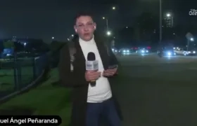 El periodista cuando transmitía en vivo cuando fue víctima de dos intentos de robo. 