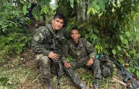 El soldado fue encontrado por sus compañeros el fin de semana. 