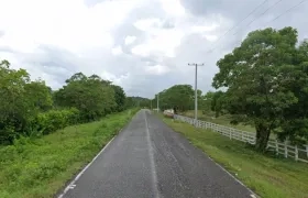 Vía entre Sabanalarga y el corregimiento Aguada de Pablo. 