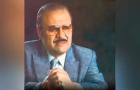 Víctor Hugo Ayala, bolerista y voz principal del himno de Colombia.