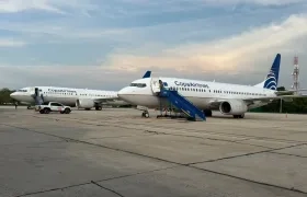 Dos de los vuelos que llegaron al Ernesto Cortissoz.