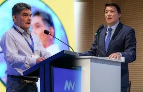 (Izq. a Der.) Procurador Gregorio Eljach y Registrador Hernán Penagos.