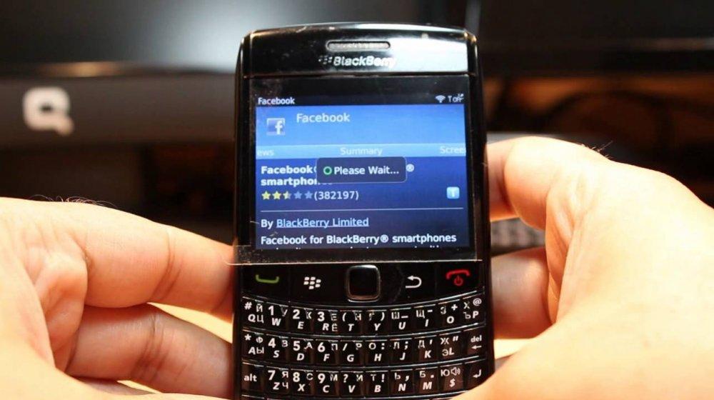 Blackberry denunció a Facebook.