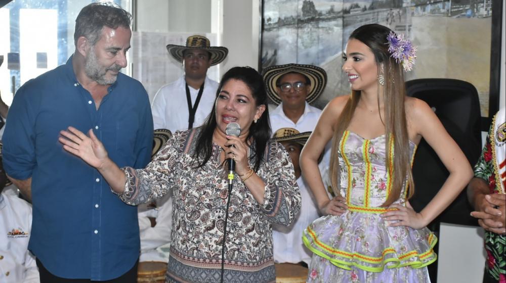 Exposición a Esthercita Forero