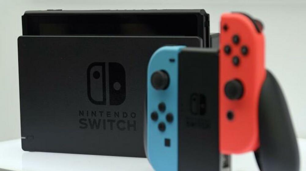 Fotografía de archivo de la consola de juegos Nintendo Switch durante su presentación en Tokio, (Japón).
