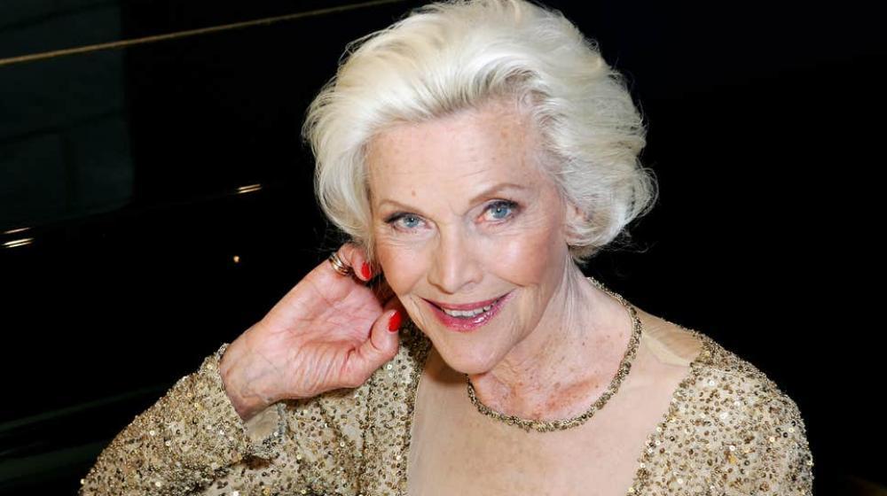  Honor Blackman, actriz británica fallecida.