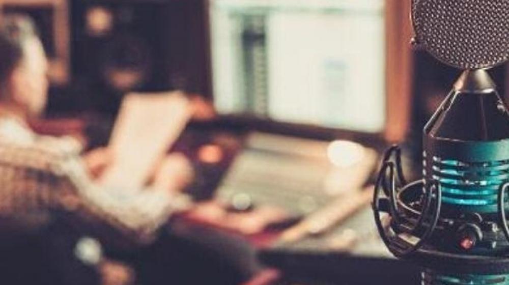 Resolución prohíbe el consumo de alimentos en sets de grabación.