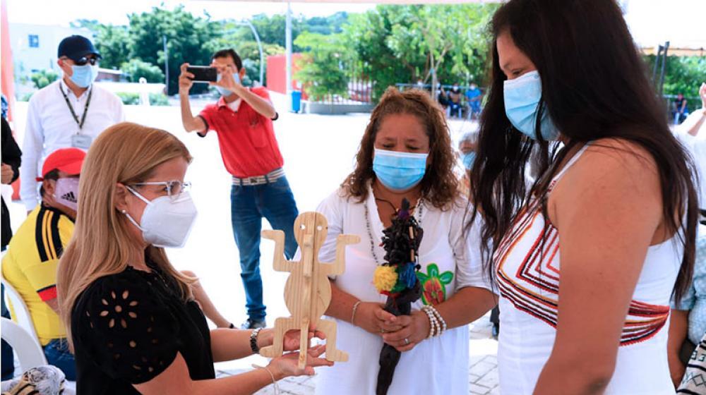 La gobernadora Elsa Noguera en su visita a Tubará.