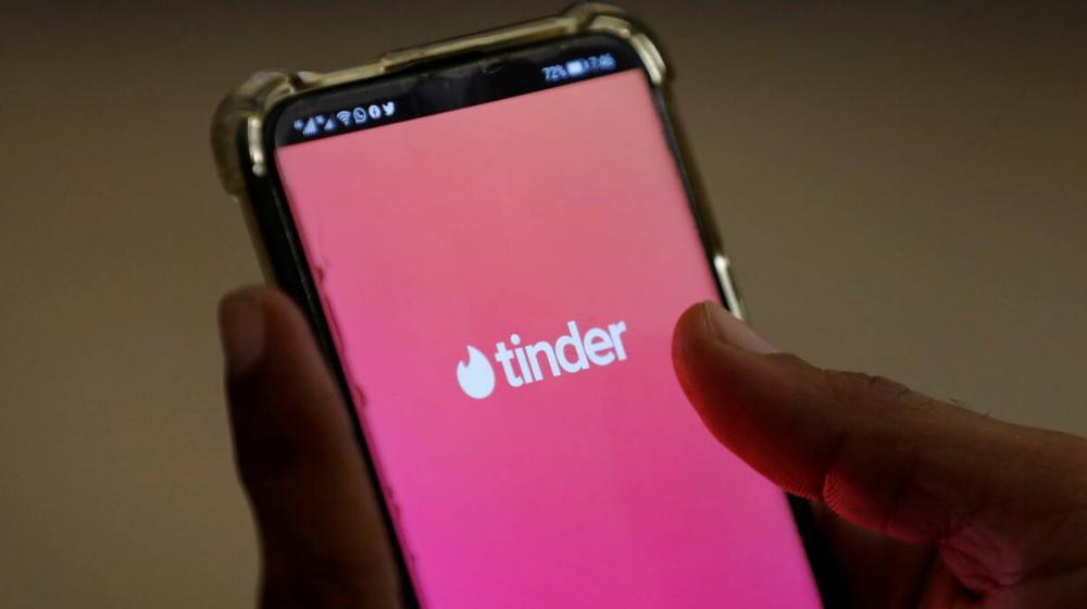 Aplicación de citas Tinder puede tener videos en los perfiles.