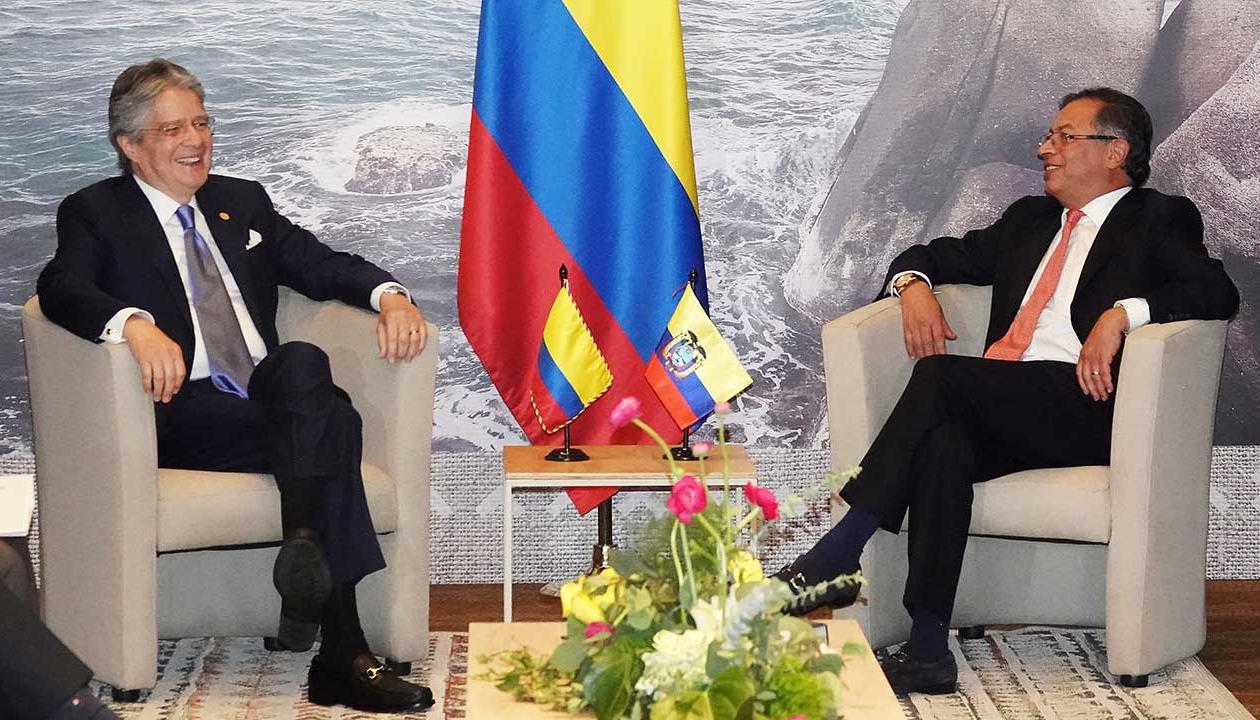 Guillermo Lasso y Gustavo Petro.