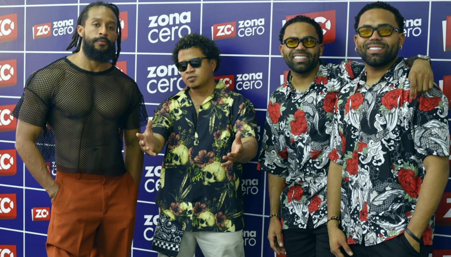 Bazurto All Stars junto a Criss y Ronny.