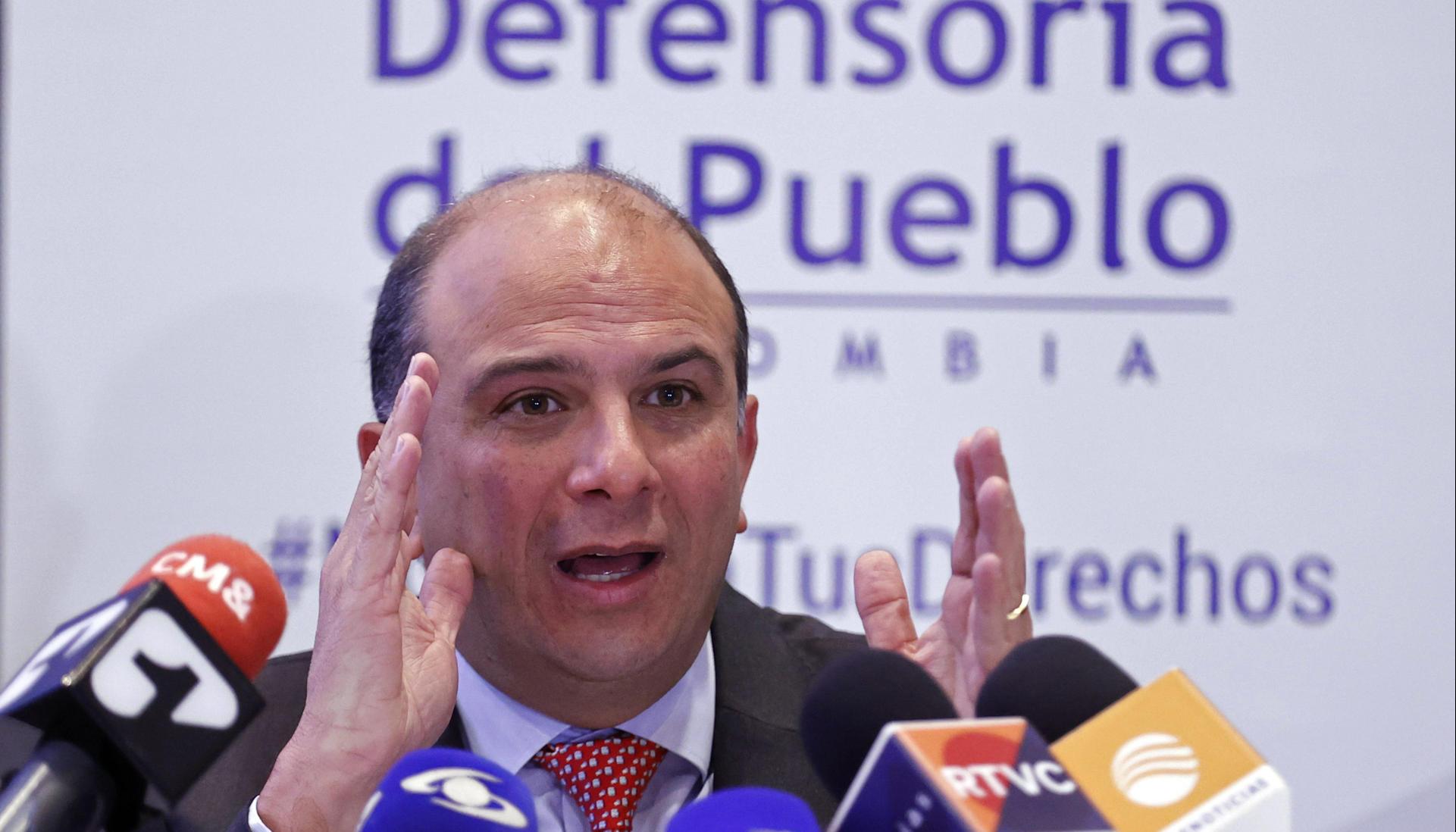 Carlos Camargo, defensor del Pueblo.